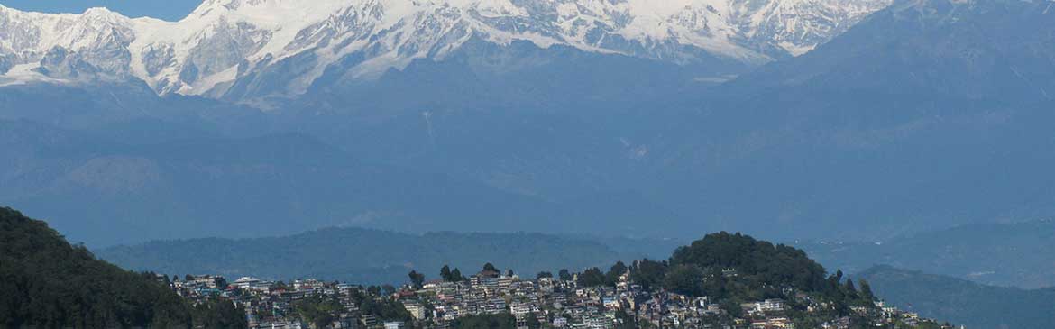 EASTERN  VALLEY  SPLENDOURS